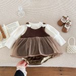 [66-90cm] 厚みのあるベルベットのスカート ロンパース