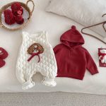 [66-90cm] キルティング わんちゃん カバーオール、フード付きニット - Image 2