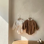 [66-90cm] フリル襟 ロンパース