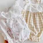 [66-90cm] フリル襟 チェックOR花柄 ロンパース - Image 3