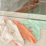 [66-90cm]スウェット スマイル柄 英字 可愛い トップス - Image 8