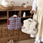 [73-120cm] 刺繍 カートゥーン リバーシブル ベスト - Image 16