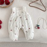 [66-90cm] チェリー 刺繍 キルティング カバーオール - Image 2