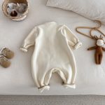 [66-90cm] おうち 刺繍 カバーオール