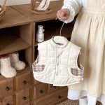 [73-120cm] 刺繍 カートゥーン リバーシブル ベスト - Image 7