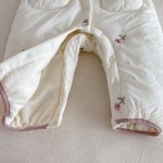 [66-90cm] 小花柄 キルティング ニット襟 あったか カバーオール - Image 3