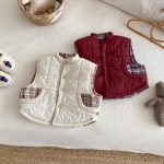 [73-120cm] 刺繍 カートゥーン リバーシブル ベスト