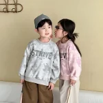 [80-150cm] 英字プリント トレーナー