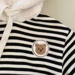 [66-90cm] 熊デザイン ボーダー ロンパース