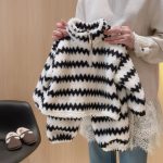 [80-160cm]ボーダー柄 もこもこ スタンドネック ルームウェア - Image 4