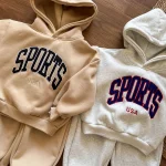 [80-150cm] 英字プリント ボア付き セットアップ - Image 3