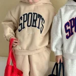 [80-150cm] 英字プリント ボア付き セットアップ - Image 15