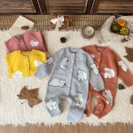 [66-100cm]熊柄ニットオールインワン - Image 4