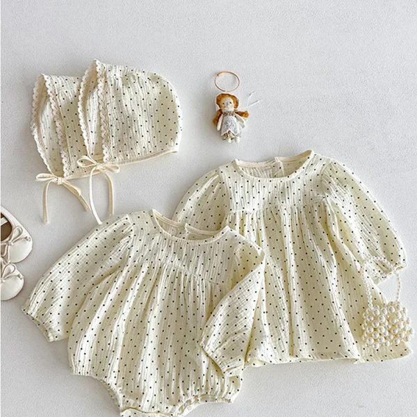 [66-110cm] ドットボンネット付き ロンパースor ワンピース