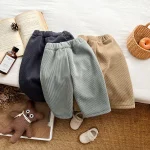 [73-110cm] コーデュロイボア ボトムス or犬柄 シャツ - Image 4