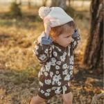 [66-90cm] ミニマリズム 花柄 ニット セーター &ショート パンツ セット - Image 6