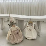 [66-90cm] 熊柄 ボア ロンパース