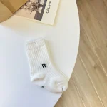 [GOODS] シンプル カラー英字 ソックス - Image 7