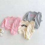 [80-130cm]セットアップ キッズ トレーナー+パンツ アルファベット - Image 13