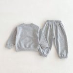 [80-130cm]セットアップ キッズ トレーナー+パンツ アルファベット - Image 7