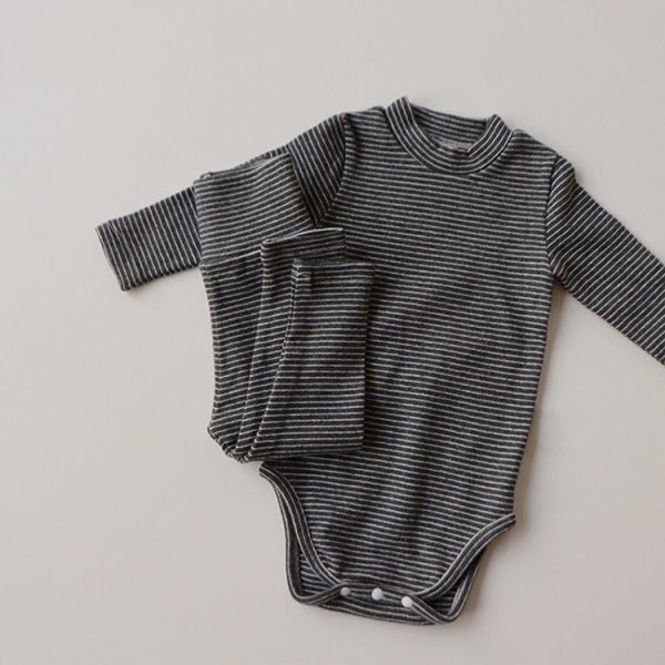 [66-90cm]ボーダー柄 ロンパース+ボトムス セット