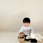 [66-100cm] 韓国風 英字柄 ロンパース