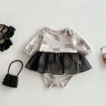 [66-90cm] ワンピース風 小花柄 ロンパース - Image 2