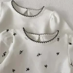 [66-110cm] ノーカラーor小花柄 インナーシャツ - Image 4