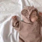 [66-90cm]ピュアカラーフート付き ロンパース - Image 5