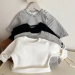 [73-110cm] サイドボタン クール ネックボア トップス - Image 2