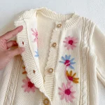 [66-90cm] 花柄 ニット ロンパース - Image 11