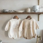 [66-90cm] 恐竜プリント ロンパース - Image 4