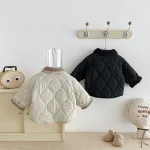 [66-90cm] ノーカラー ボア付き アウター - Image 5