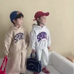 [80-150cm] 英字プリント ボア付き セットアップ - Image 6