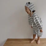 [66-90cm] 韓国風 ボンボン付き ボーダー オールインワン - Image 3